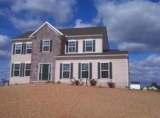 1545 Mill Creek Rd, York, PA 17404