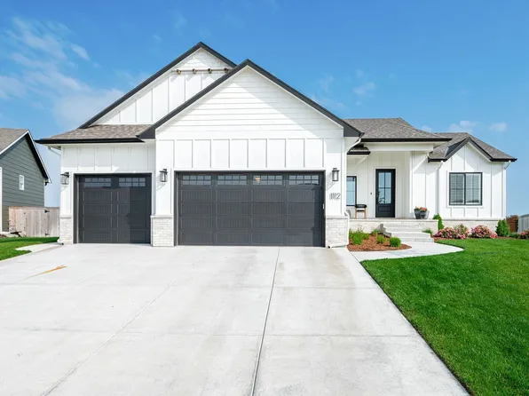 1112 W Travertine St, Andover, KS 67002
