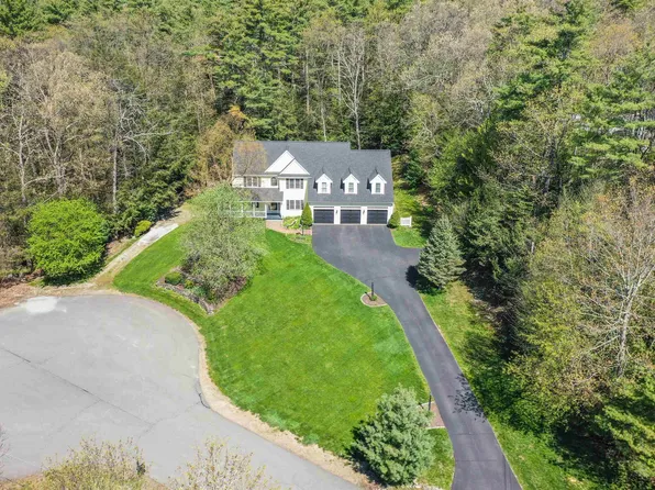 19 Craine Road, Hampstead, NH 03826