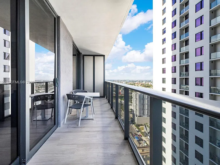 55 SW 9th St #3010 — Photo 11