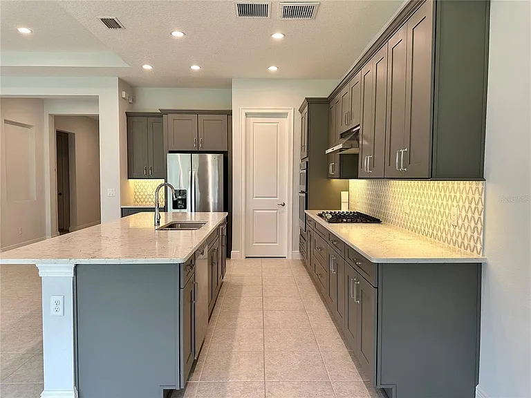 8313 Topsail Pl — Photo 9