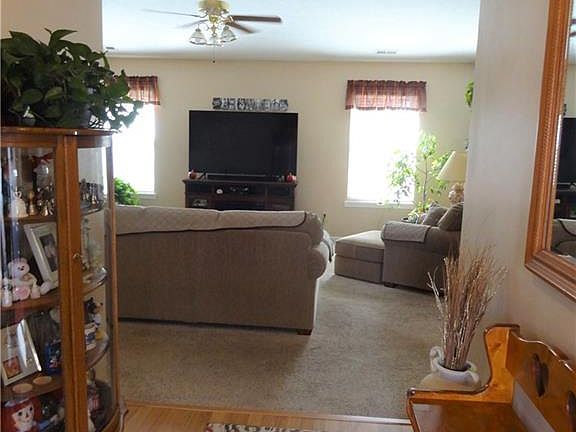 5th image of 8613 Cressmoor Ct