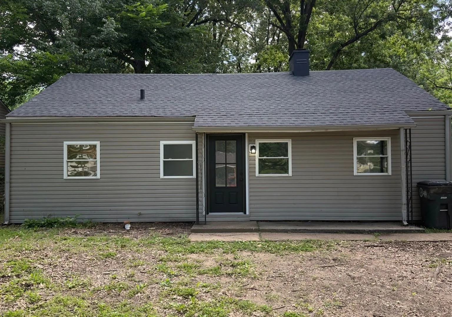 Great 3 Bedroom Home for Rent in Paducah — Photo 1