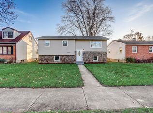 2213 Hermon Ave, Zion, IL 60099