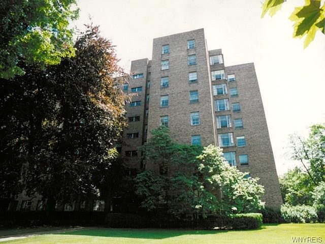 1st image of 751 W Ferry St #5E-F
