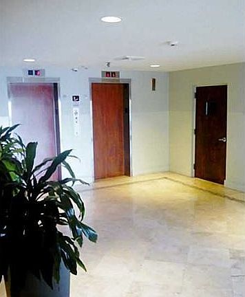 4th image of 1610 Lenox Ave APT 506