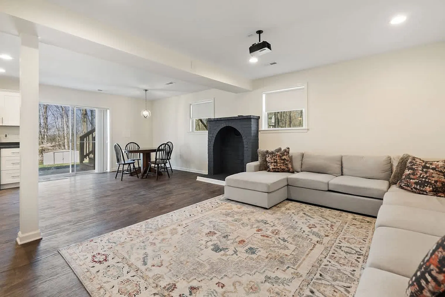 2 bed, 1.0 bath, $3,465 — Photo 4