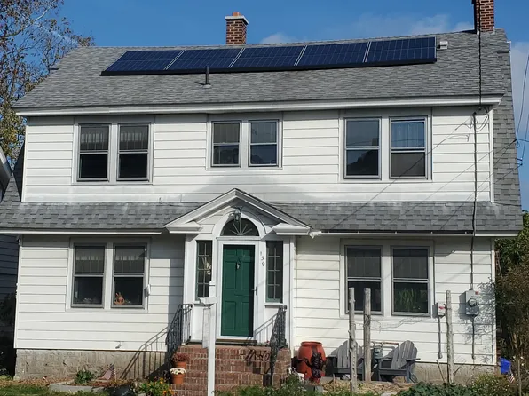139 Vauxhall Street, New London, CT 06320