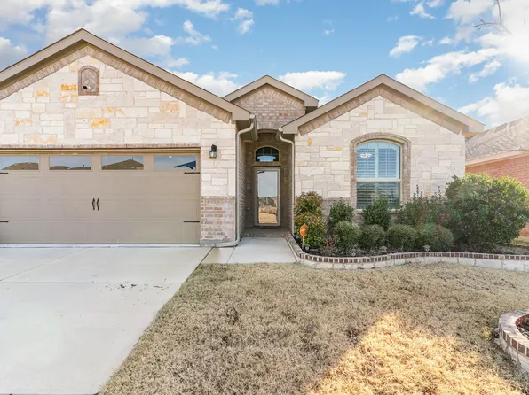 2540 Emerald Springs Dr, Glenn Heights, TX 75154