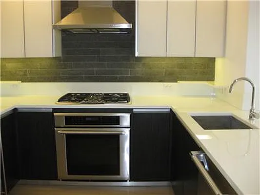 Rented by RELO REDAC INC. | media 44