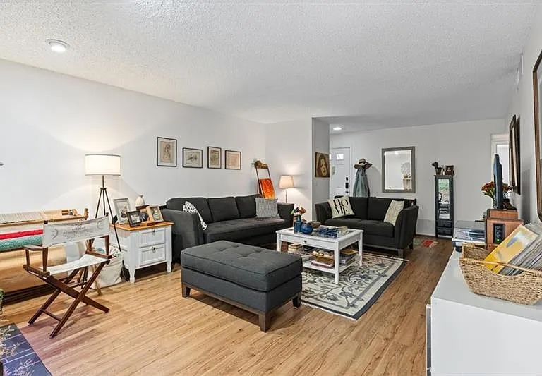 115 Fair Haven Way SE — Photo 3