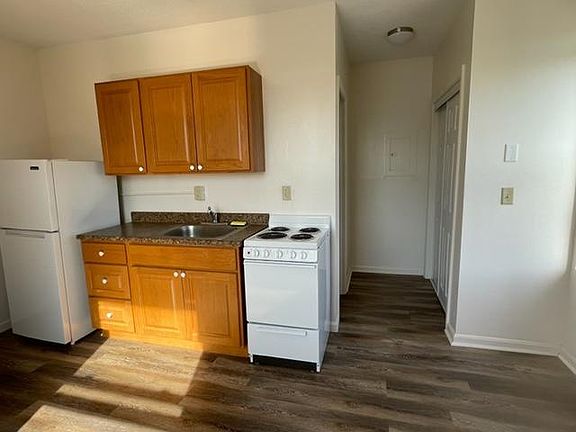 studio looking towards closet and bathroom