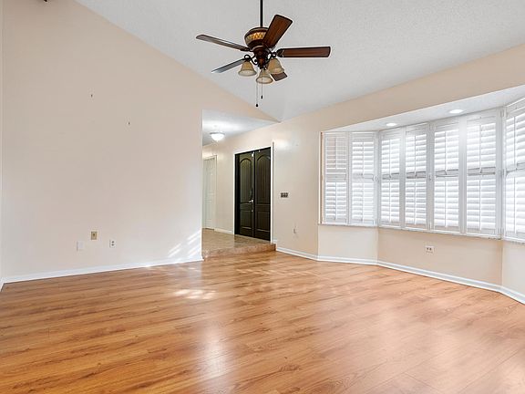 Home For Sale In South Shore