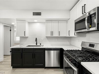 8149 Bridle Path Way, Las Vegas, NV, 89145