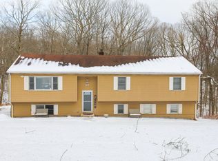 49 Old Lane Rd, Wallingford, CT 06492