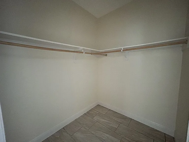 23983 Terrace Ave — Photo 22