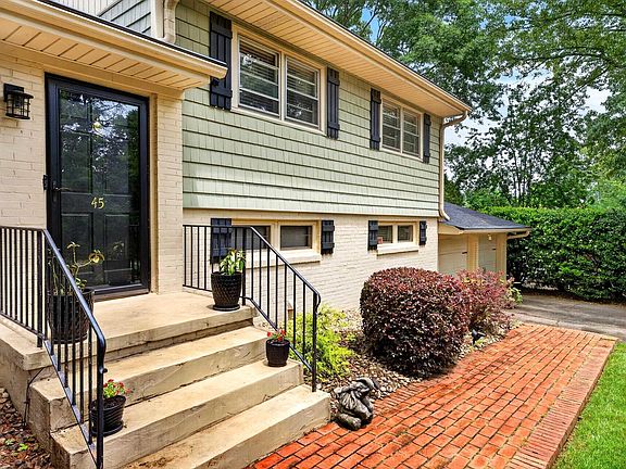 5th image of 45 Ridgeway Dr