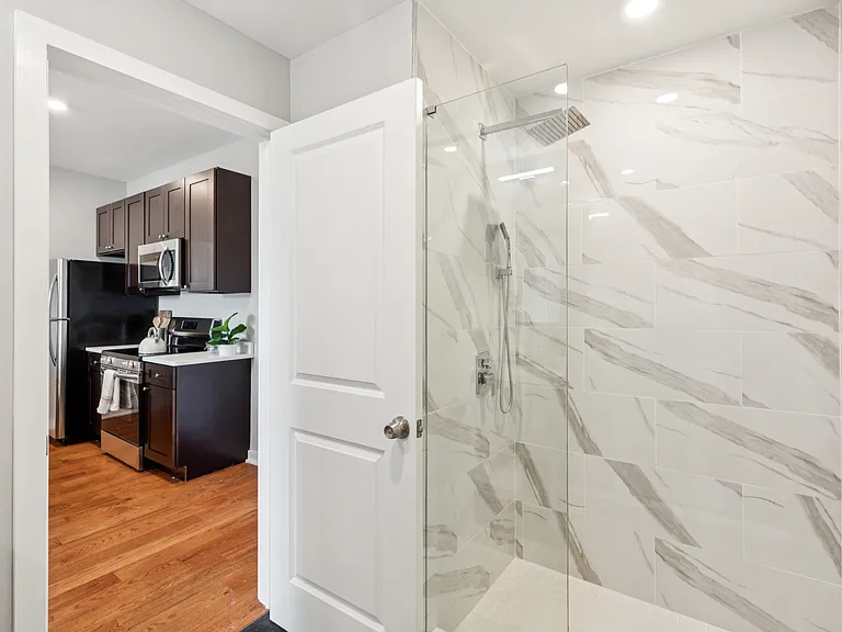 203 Haverford Ave #206 — Photo 4