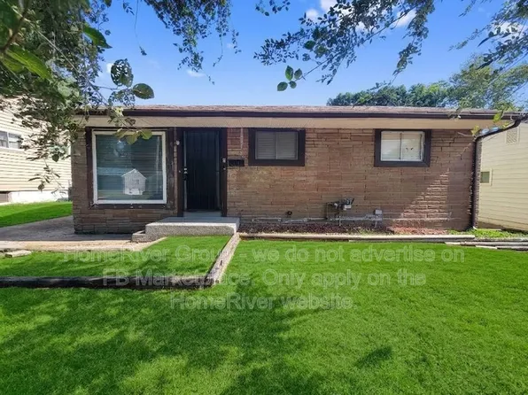 10648 Spring Garden Dr, Saint Louis, MO 63137