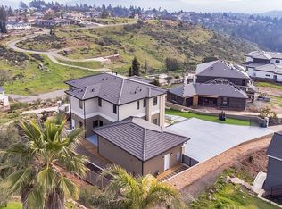 3866 Horizon View Way, Santa Rosa, CA 95404