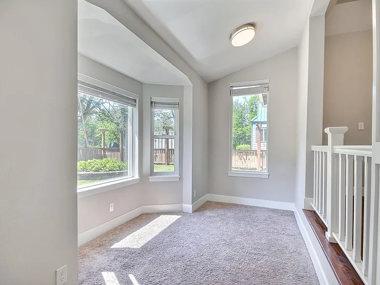33732 SE Hudson Rd — Photo 8