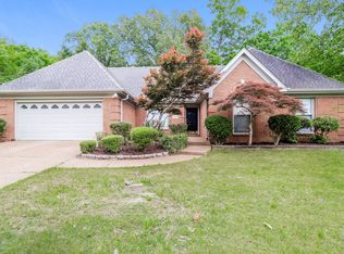 2400 Carrol Ridge Ln, Cordova, TN 38016