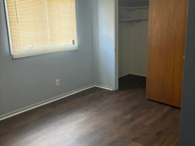 4724 S Creyts Rd #1 — Photo 13