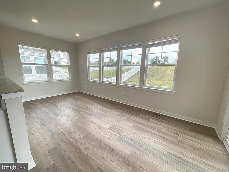 2328 Hawkshill Dr — Photo 3