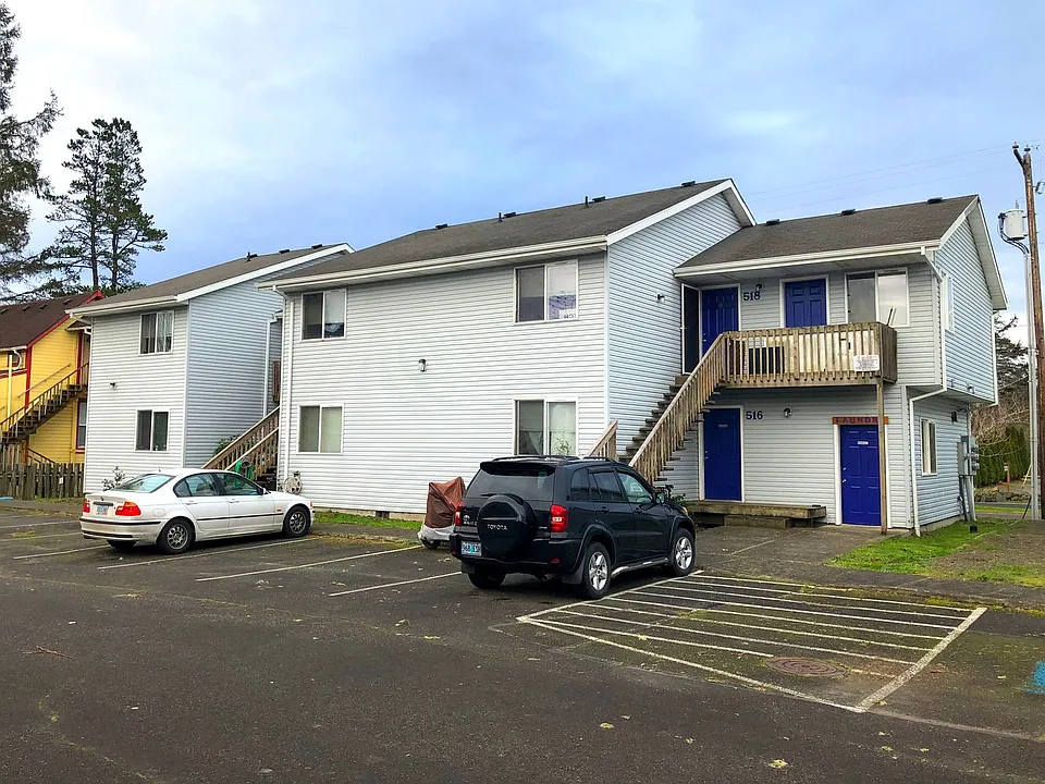 516 Jetty St, Hammond, OR 97121