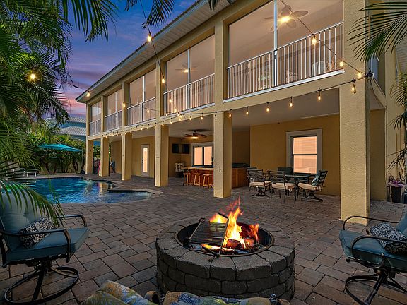 5th image of 6016 Kipps Colony Dr E