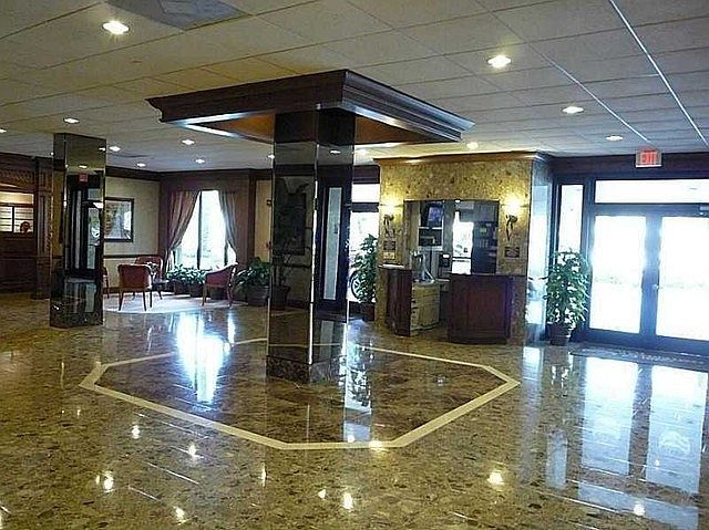 1st image of 90 Edgewater Dr APT 1002
