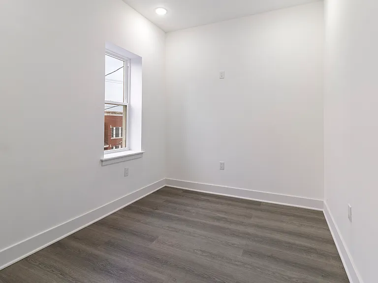 7242 Paschall Ave #B — Photo 2