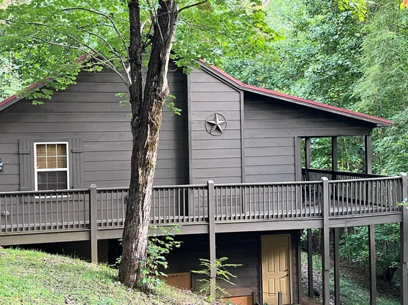 196 Bethabara Vw, Hayesville, NC 28904