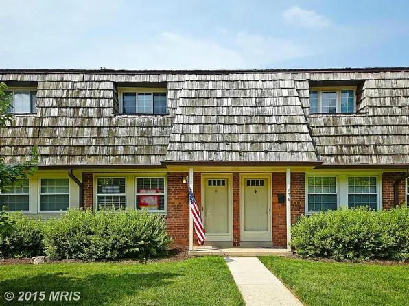 138 S Virginia Ave, Falls Church, VA 22046