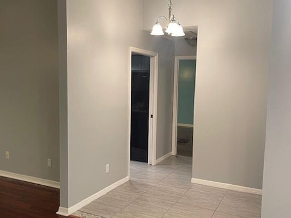 foyer in entry way