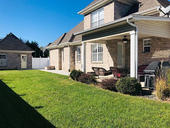 5th image of 2509 Bedford Ct