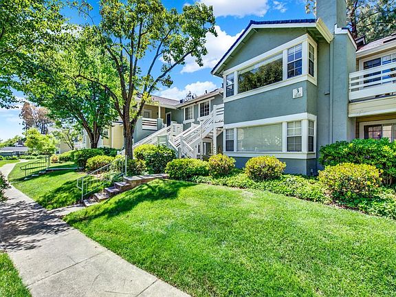 2nd image of 2915 N Texas Street #213