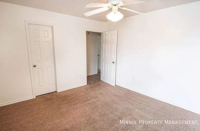 307 N Clinton Ave #A — Photo 7