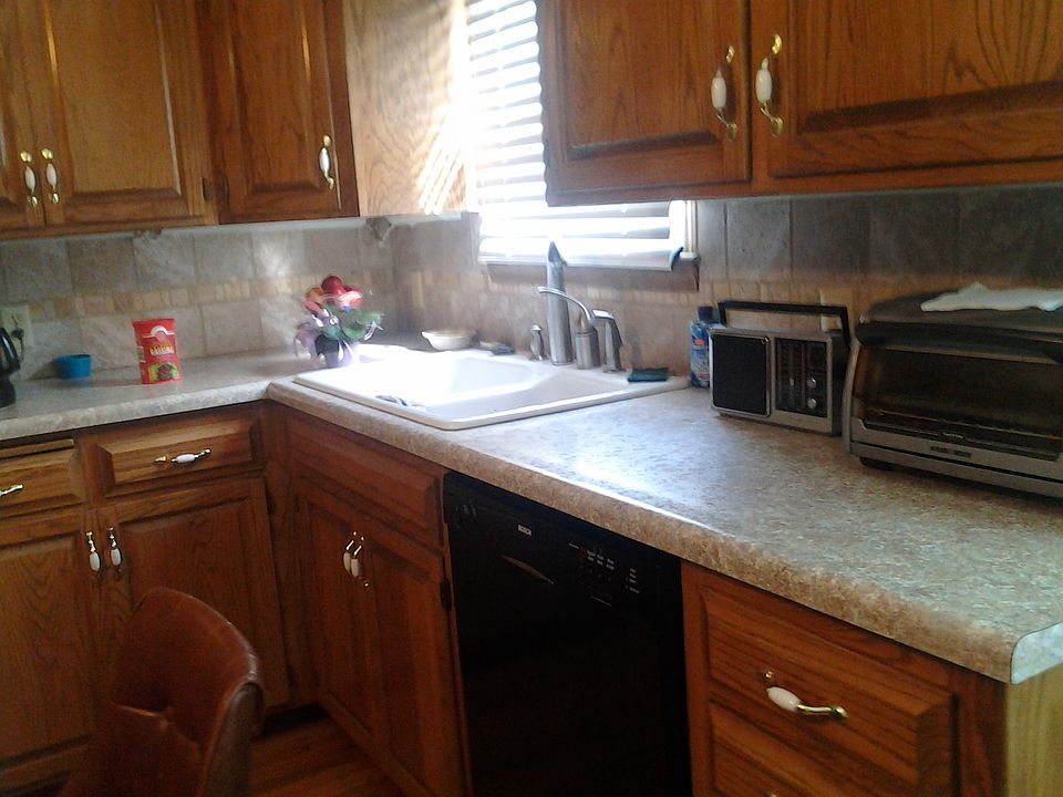 2nd image of 9925 Blue Ridge Blvd