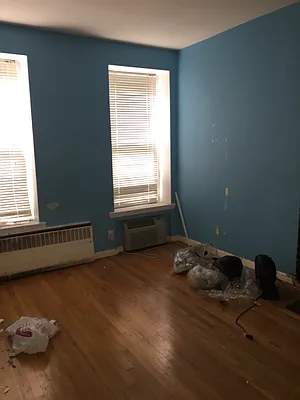 Rented by Metroline Realty | media 12