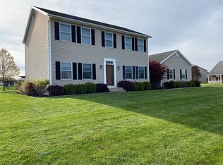 2610 Fieldstone Ct, Troy, OH 45373