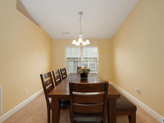 5th image of 300 Ivy Hills Cir