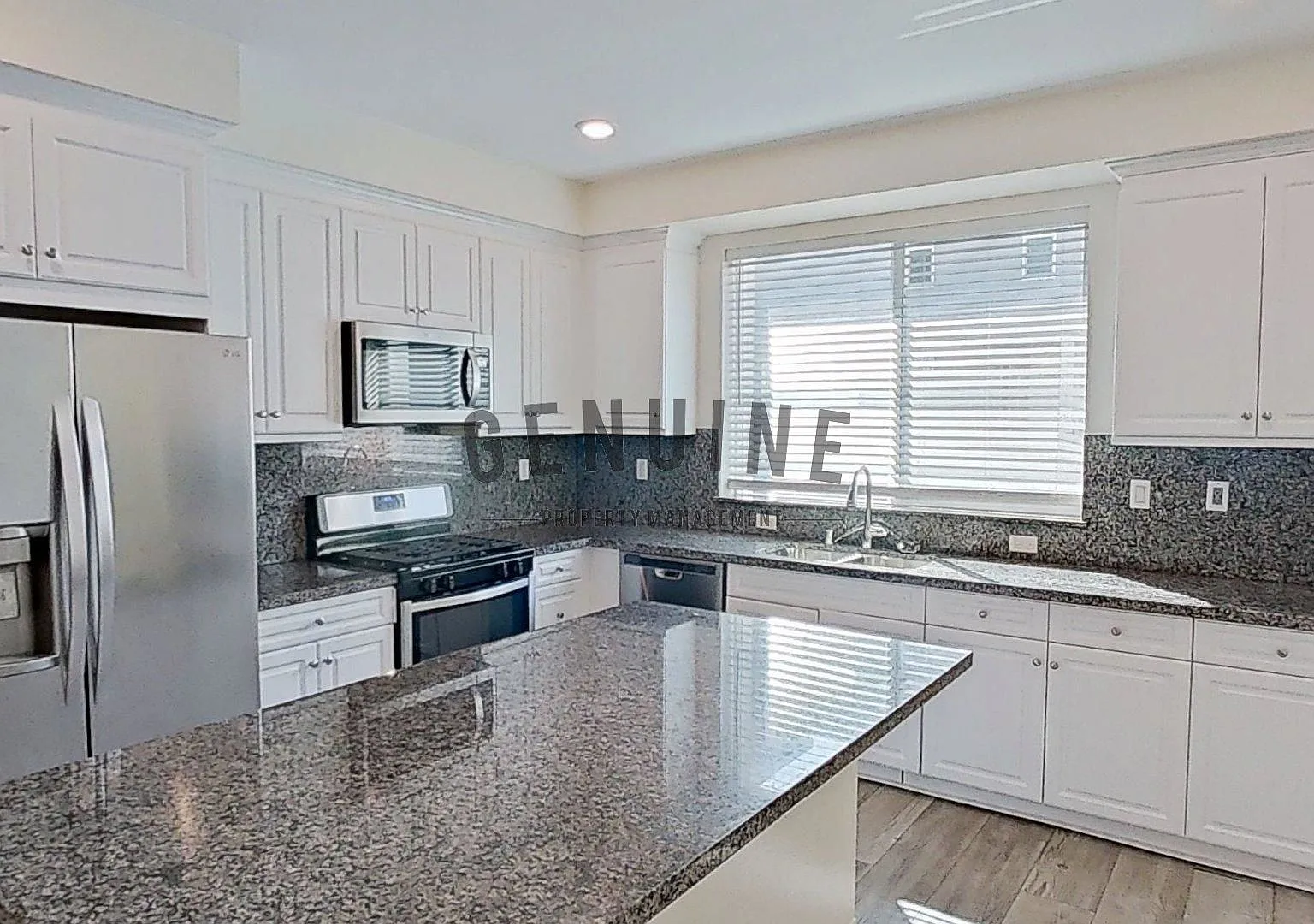 Coming Soon: Beautiful Tri-Level 3Bd 2.5Ba Townhome in Irvine — Photo 1