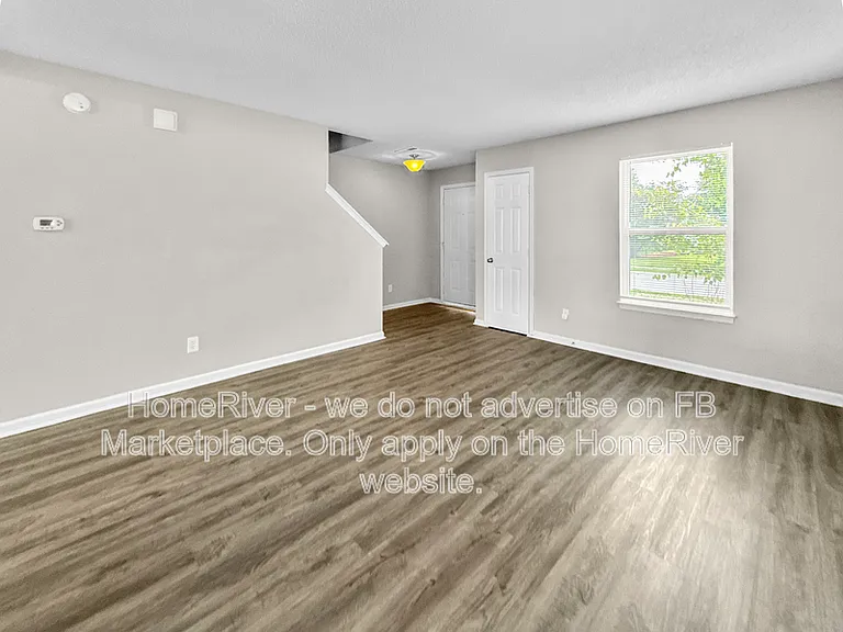 10940 Daylight Dr — Photo 4