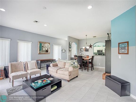 3rd image of 1213 SW 48th Ter #1213
