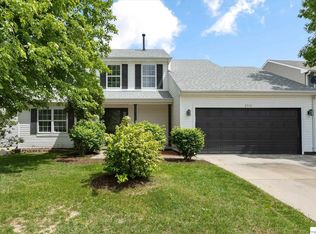 2910 Arrowhead Ln, Bellevue, NE 68123