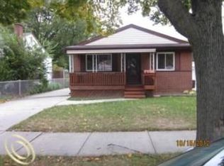 423 W Otis Ave, Hazel Park, MI