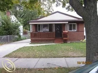 423 W Otis Ave photo 1