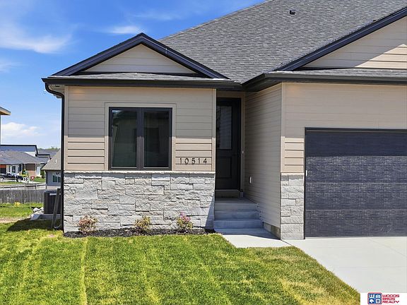 3rd image of 10514 Majestic Ln