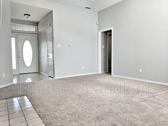 5th image of 1413 Wesley Dr